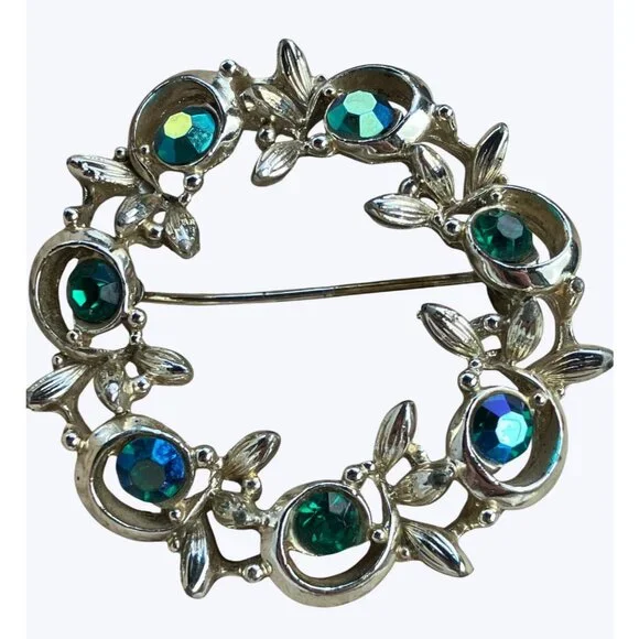 Vintage BSK Round Silver-Toned Brooch With Green Blue Rhinestones - Picture 3 of 13